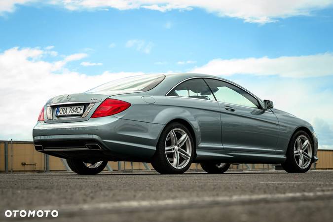 Mercedes-Benz CL 500 4Matic (BlueEFFICIENCY) 7G-TRONIC - 9