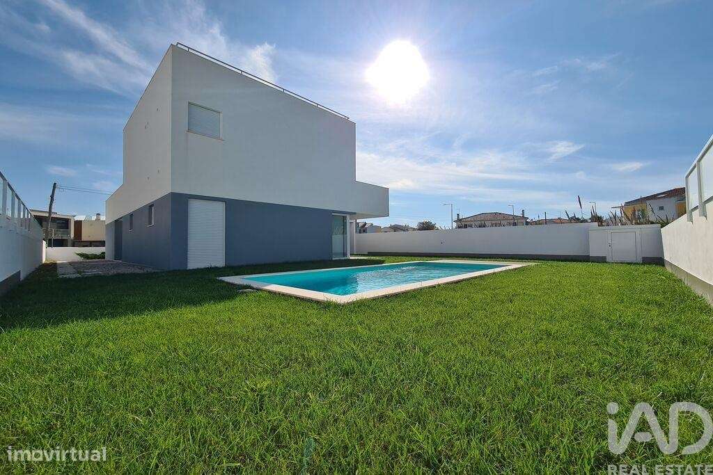 Casa / Villa T3 em Tornada e Salir do Porto de 210,00 m2 - Grande imagem: 5/27