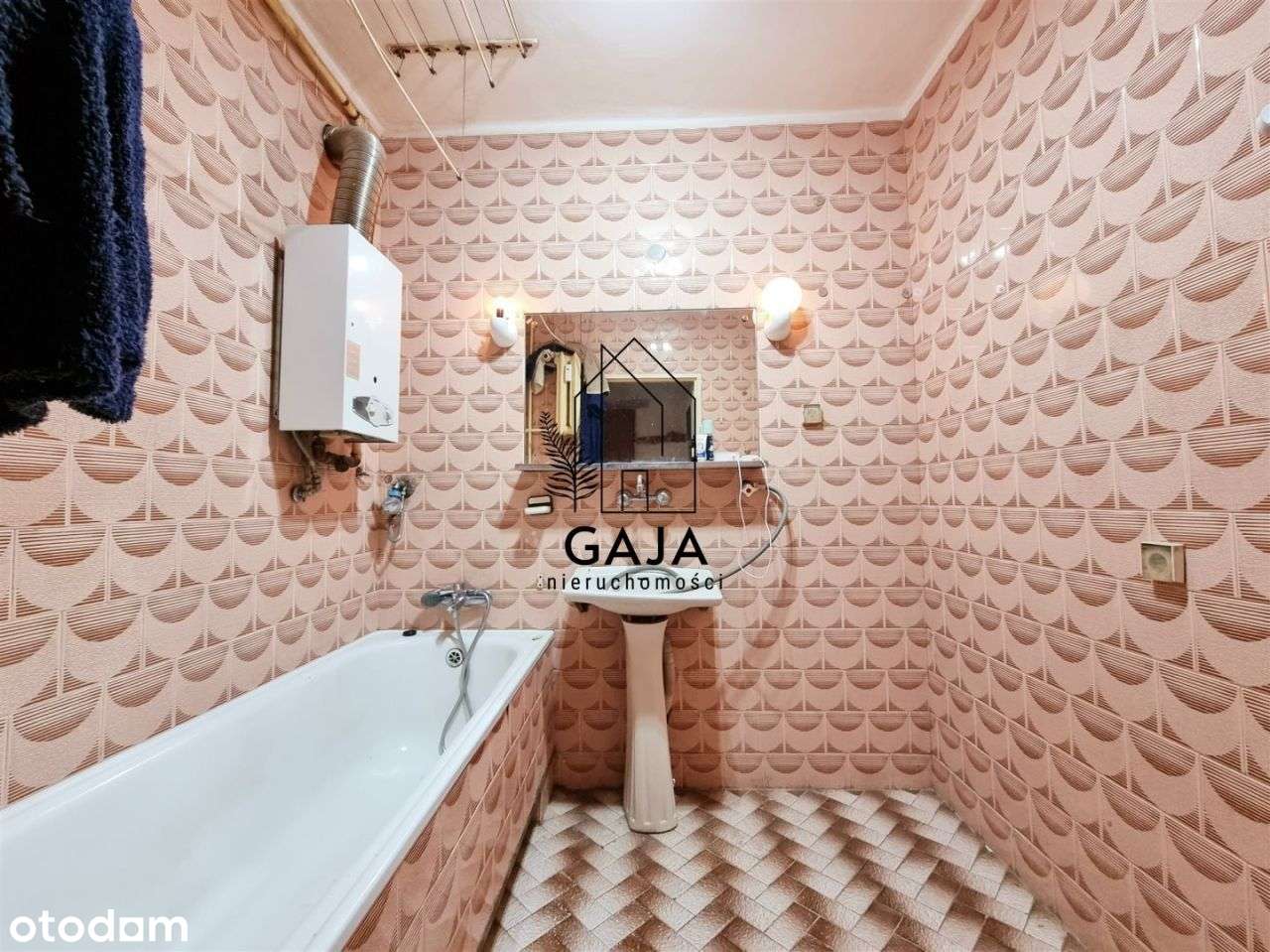 Przestronne 3pokojowe mieszkanie z dużym balkonem-7