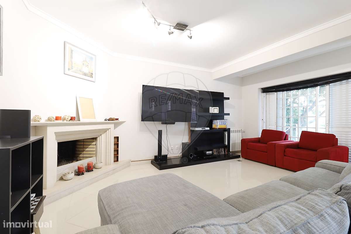 Moradia T6 para venda-39