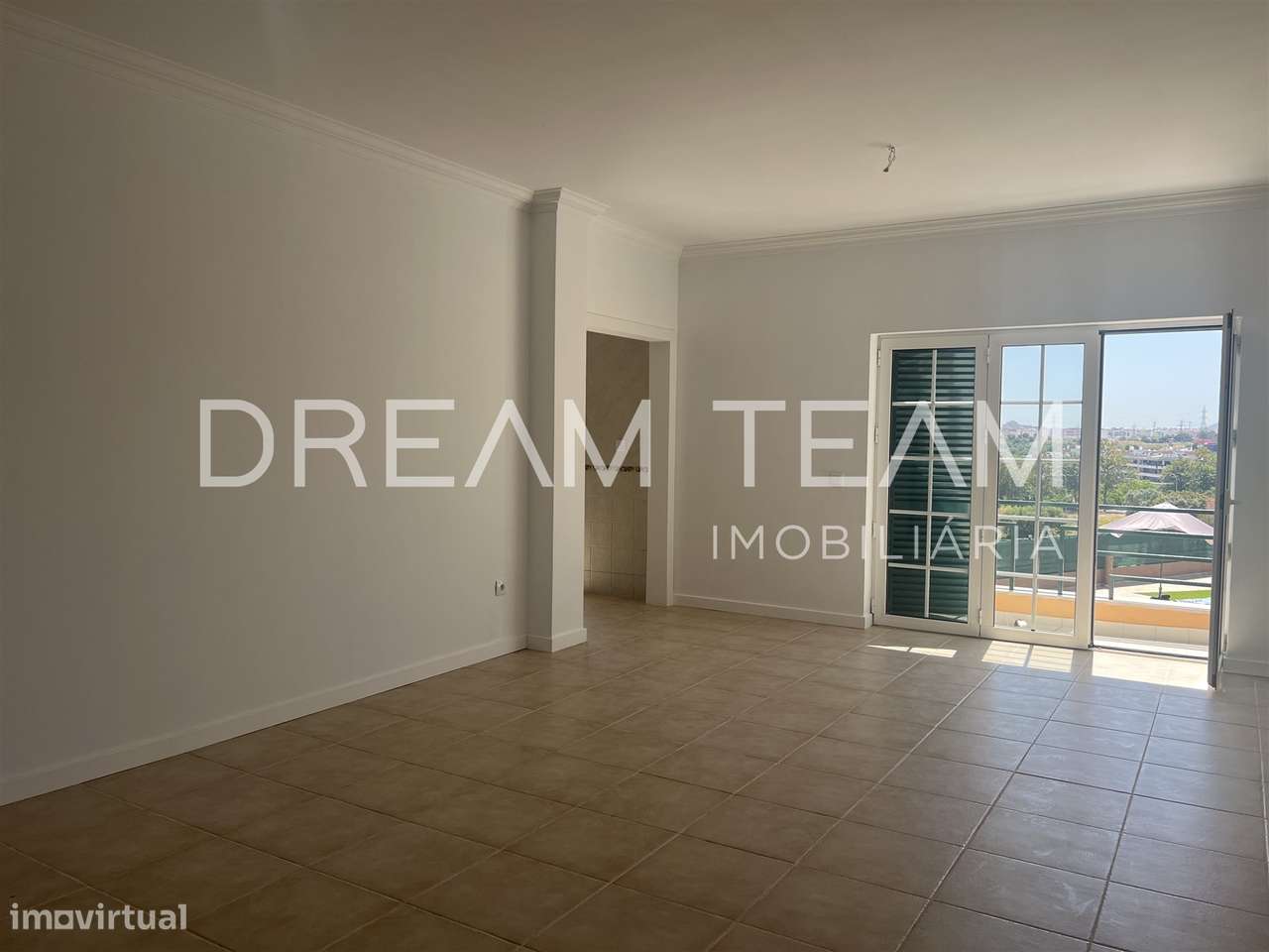 Moradia T4  com Piscina e Lote de 900 m² – Qta da Serralheira, Setúbal-6