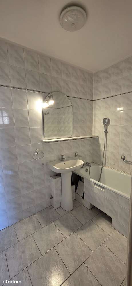 Komfortowe 3-pokojowe mieszkanie z balkonem-14