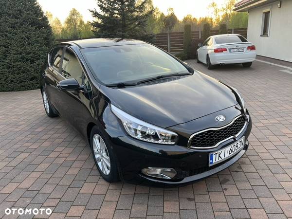 Kia Ceed 1.6 GDI Platinum Edition - 16