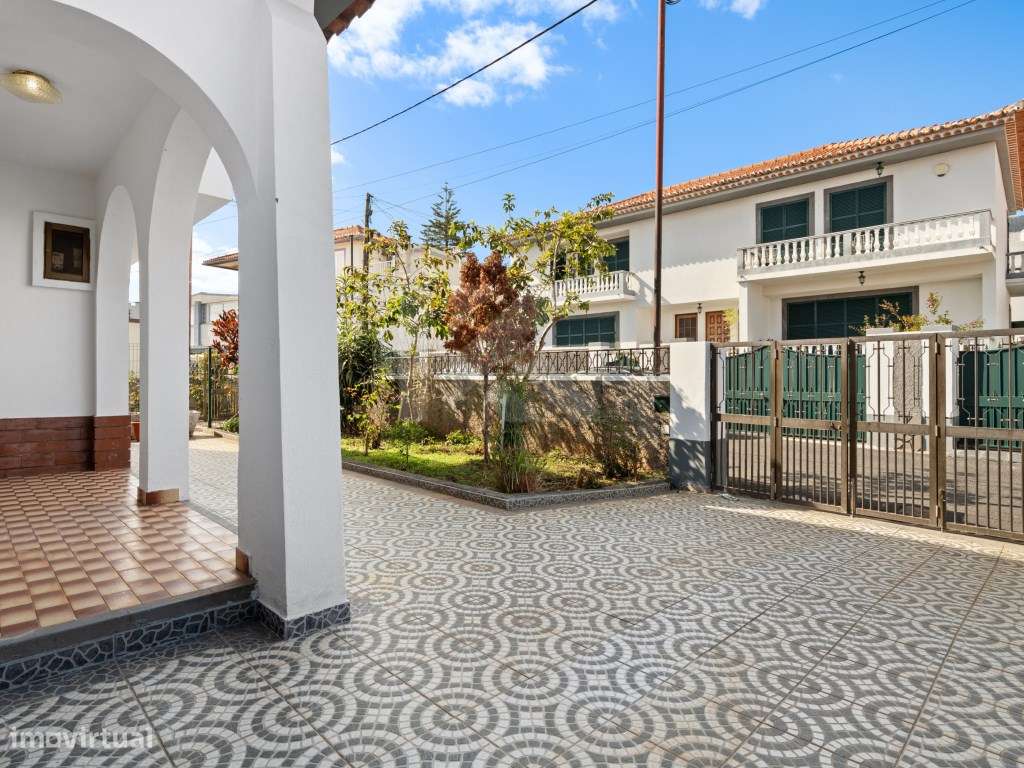 Moradia T3 - São Roque, Funchal-32