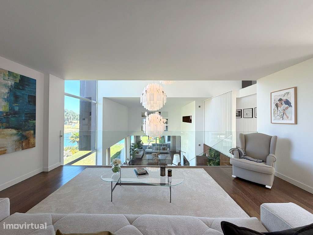 Moradia T6 na Quinta do Peru com vista para lago e campo de Golfe-6