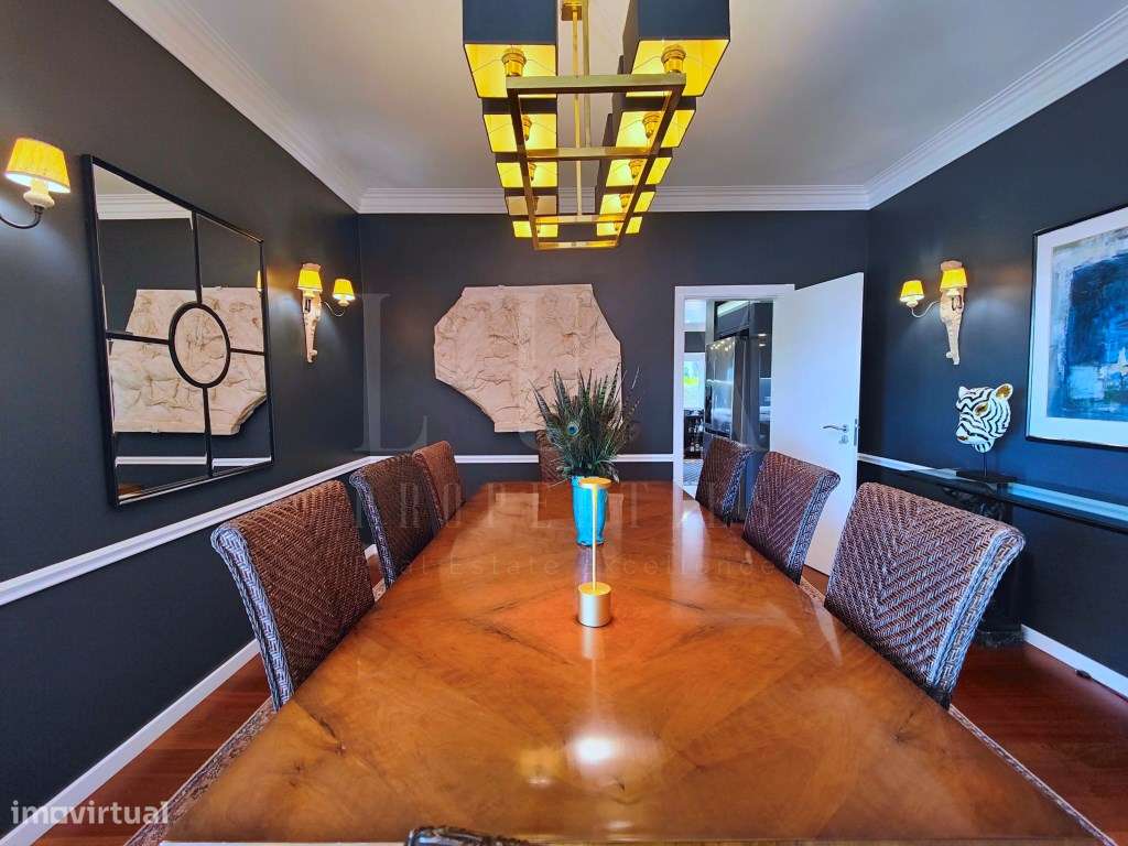 MORADIA DE LUXO NO CENTRO DO ESTORIL-11