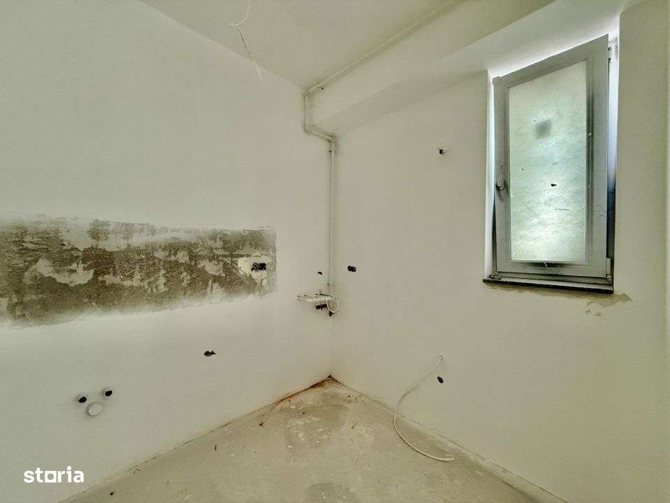 Ultracentral,  2 camere cu 2 bai, priveliste si soare !-10