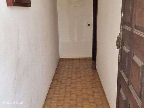 Apartamento em Lagos, para remodelar - Grande imagem: 5/9