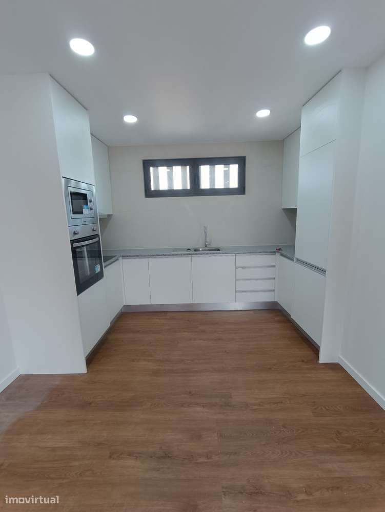 Apartamento T2 | Tamel S. Veríssimo - Grande imagem: 4/10