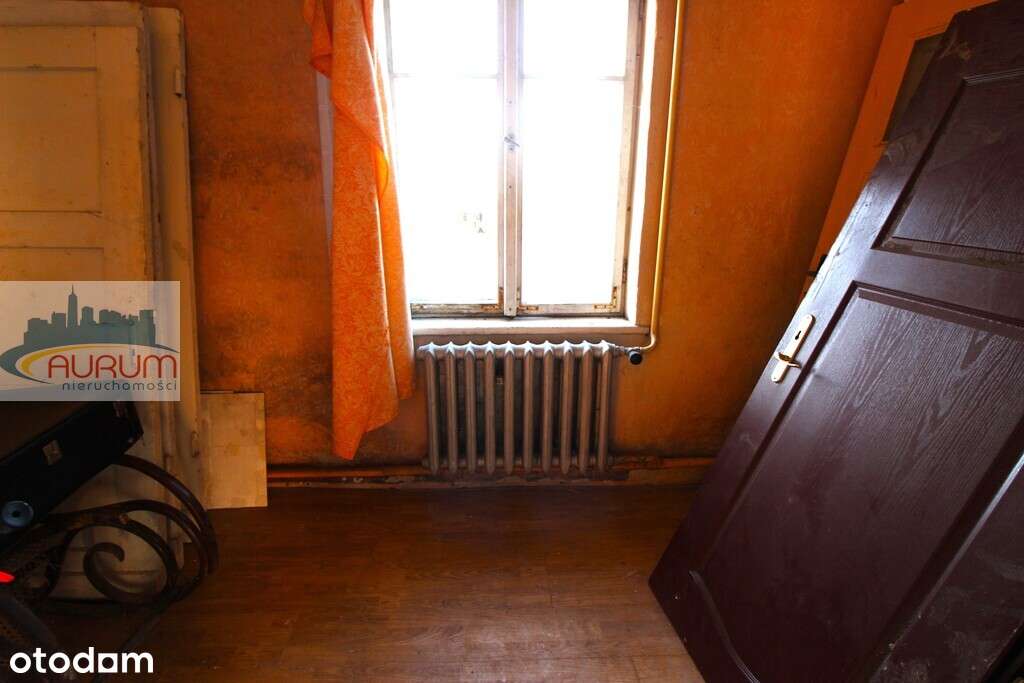 DOM WOLNOSTOJACY W DZIELNICY ŻARY - KUNICE-5