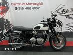 Triumph Bonneville - 1