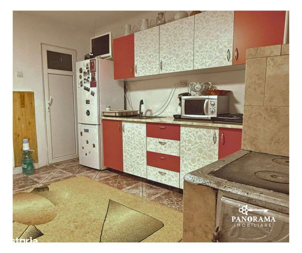 Casă de vânzare în Laslea-gospodărie autentică în inima Transilvaniei - Imagine principală: 5/14