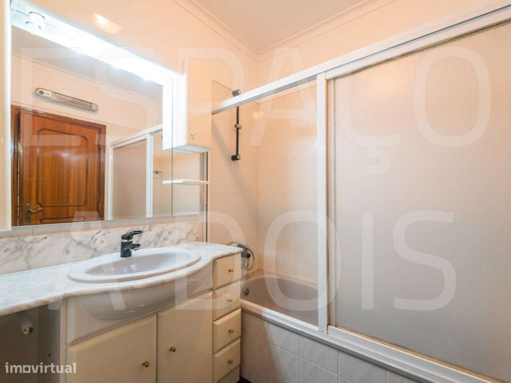 Moradia em Condomínio Privado com Piscina e Jardim | Luz Natural, P...-34