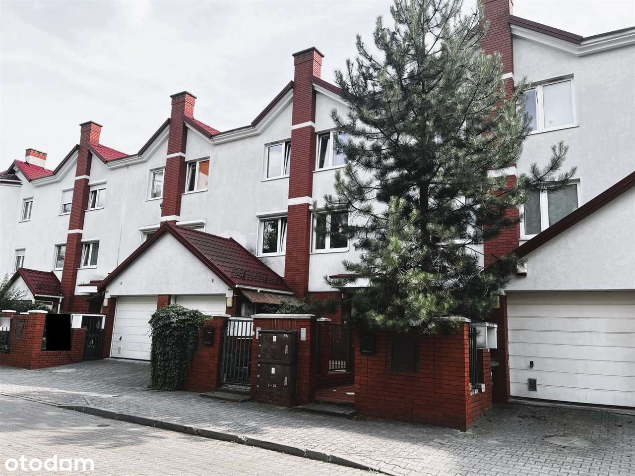 Segment 220 m² z ogrodem | Praga Południe – Gocła-13