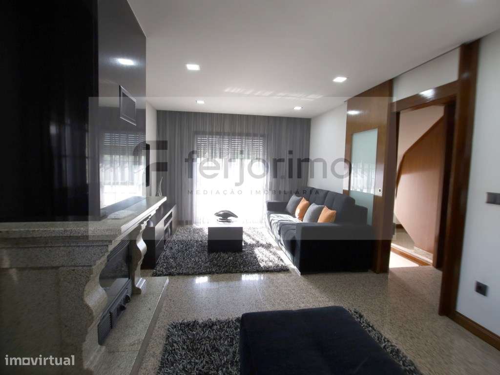 Espetacular Moradia Isolada T4-31