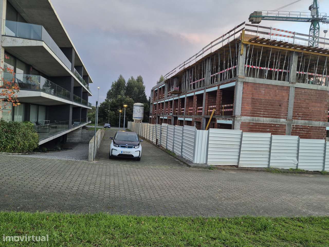 Apartamento T2 Em construção na Madalena-10