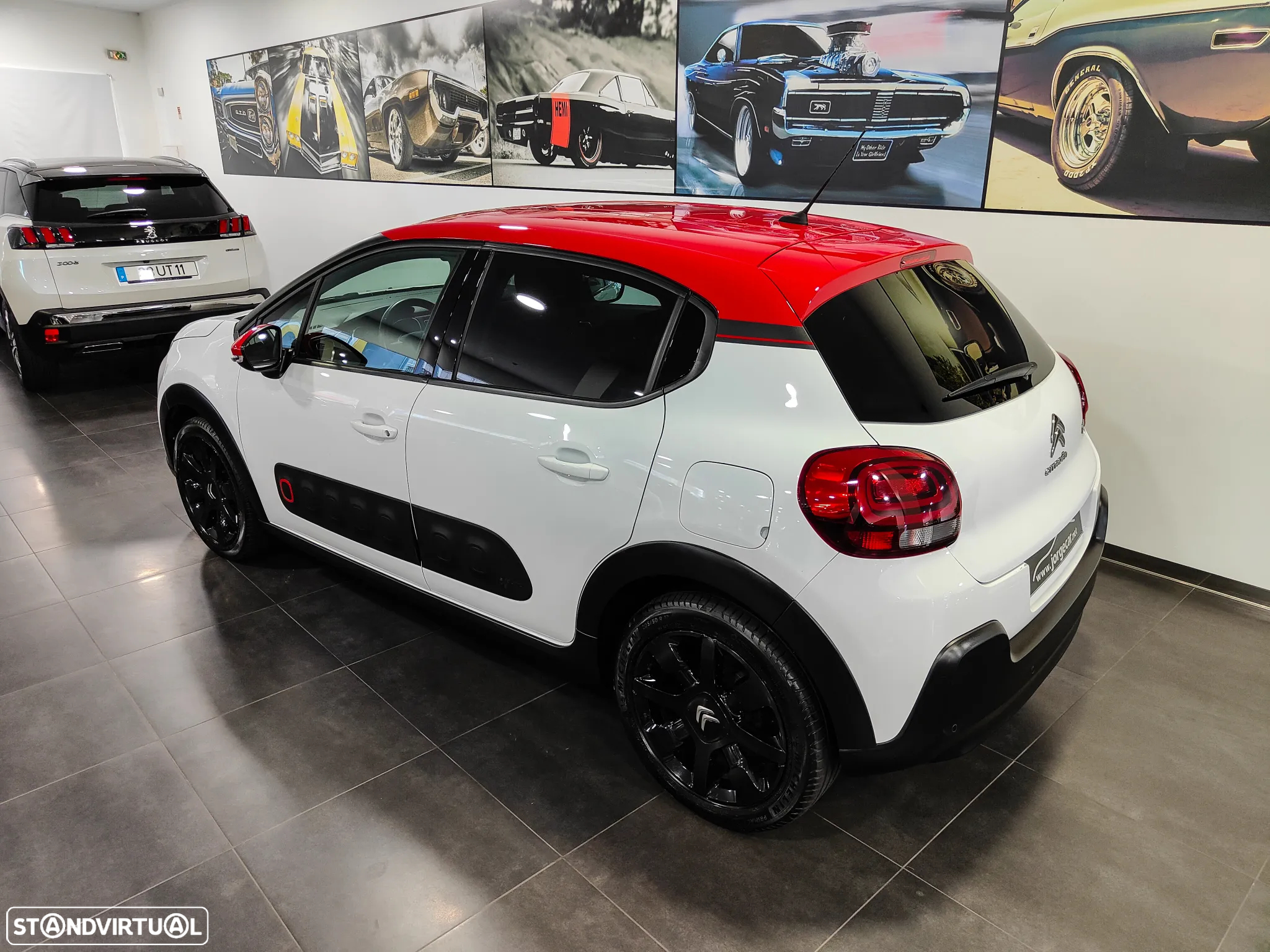 Citroën C3 1.2 PureTech Shine - 20