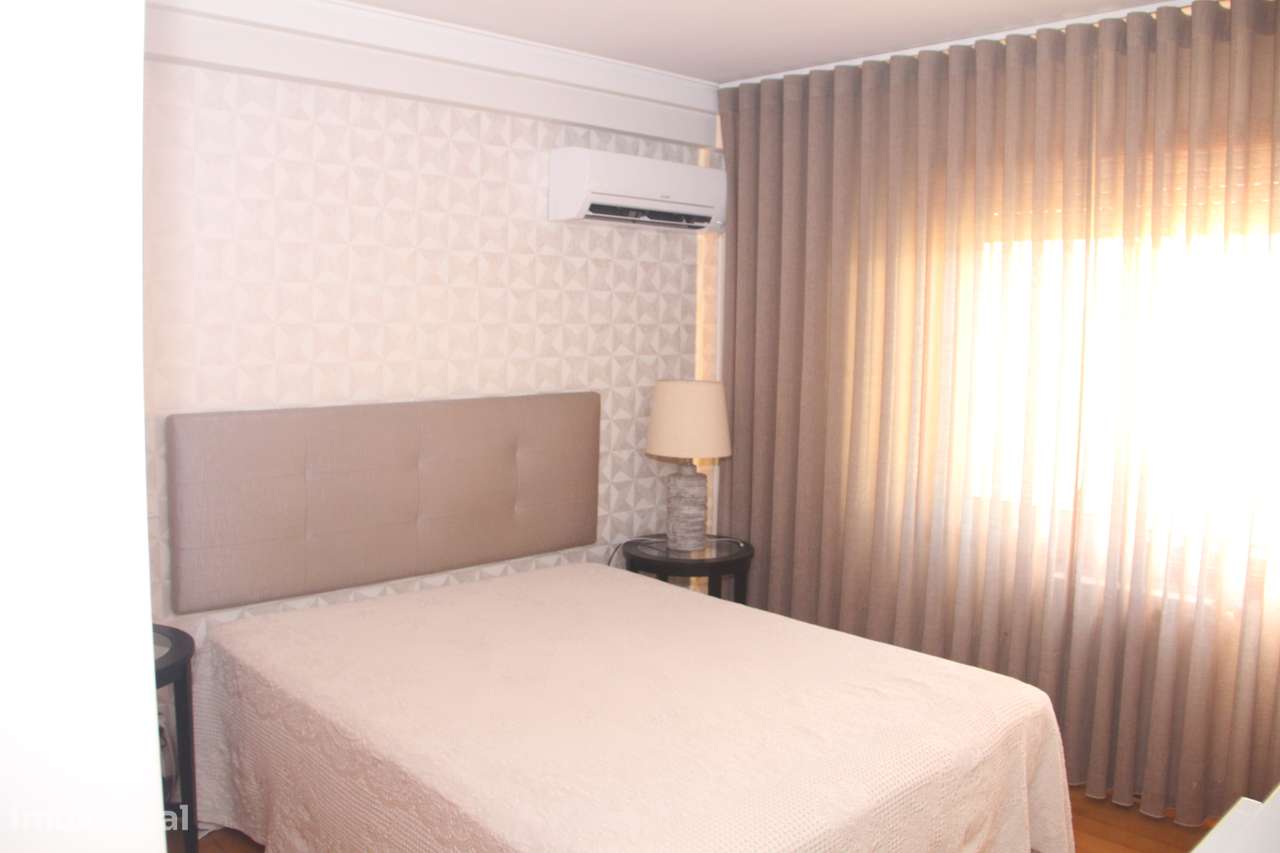 Apartamento T3 com 2 frentes na Maia-9