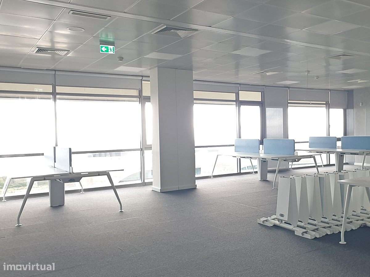 Escritório Venda Taguspark | 620 m2 | Oeiras | Cluttons-12