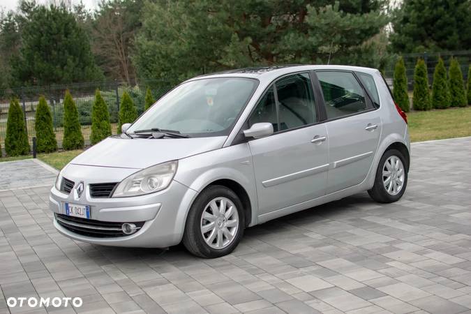 Renault Scenic - 16