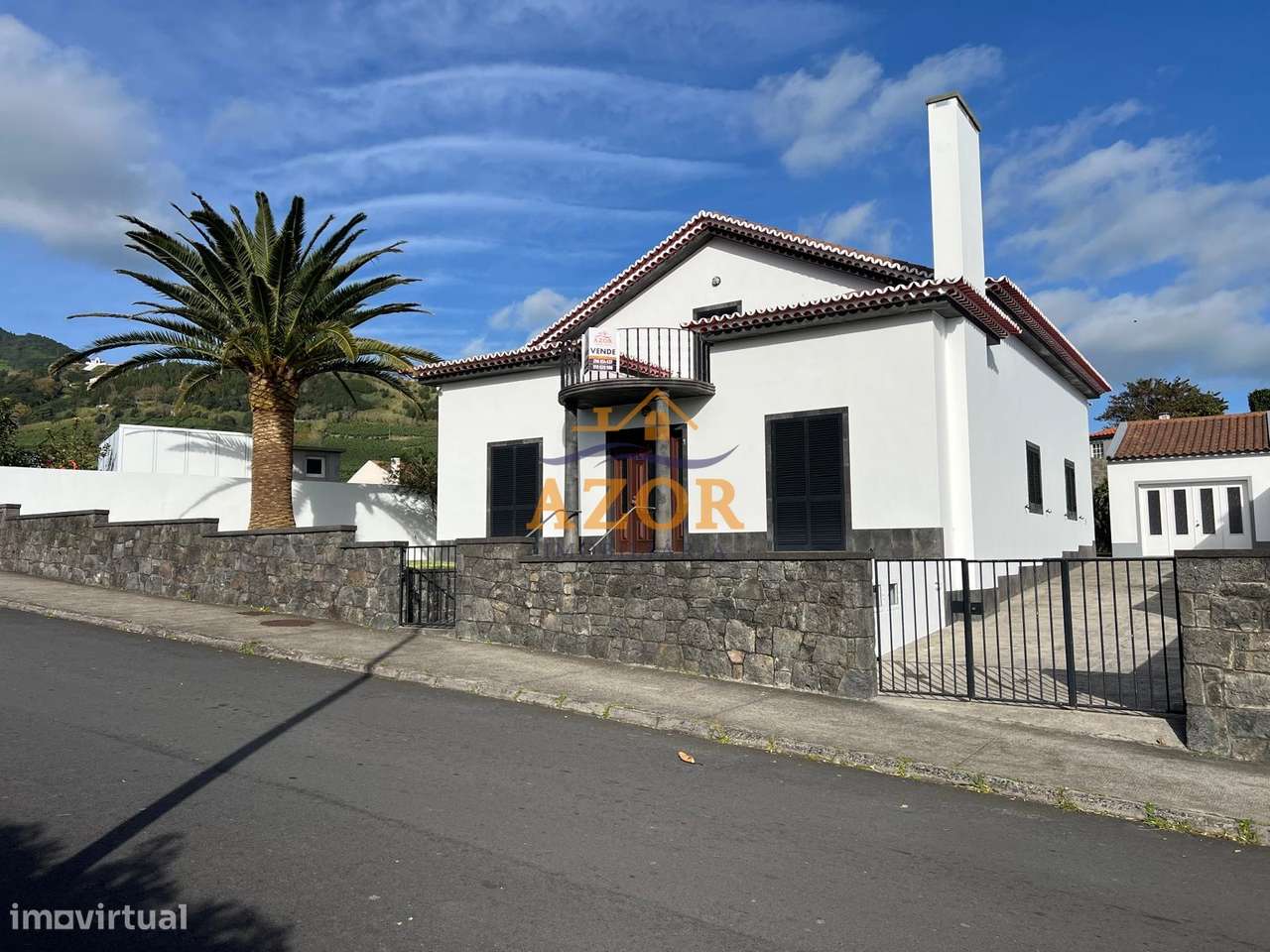 Moradia em Vila Franca do Campo - Grande imagem: 2/31