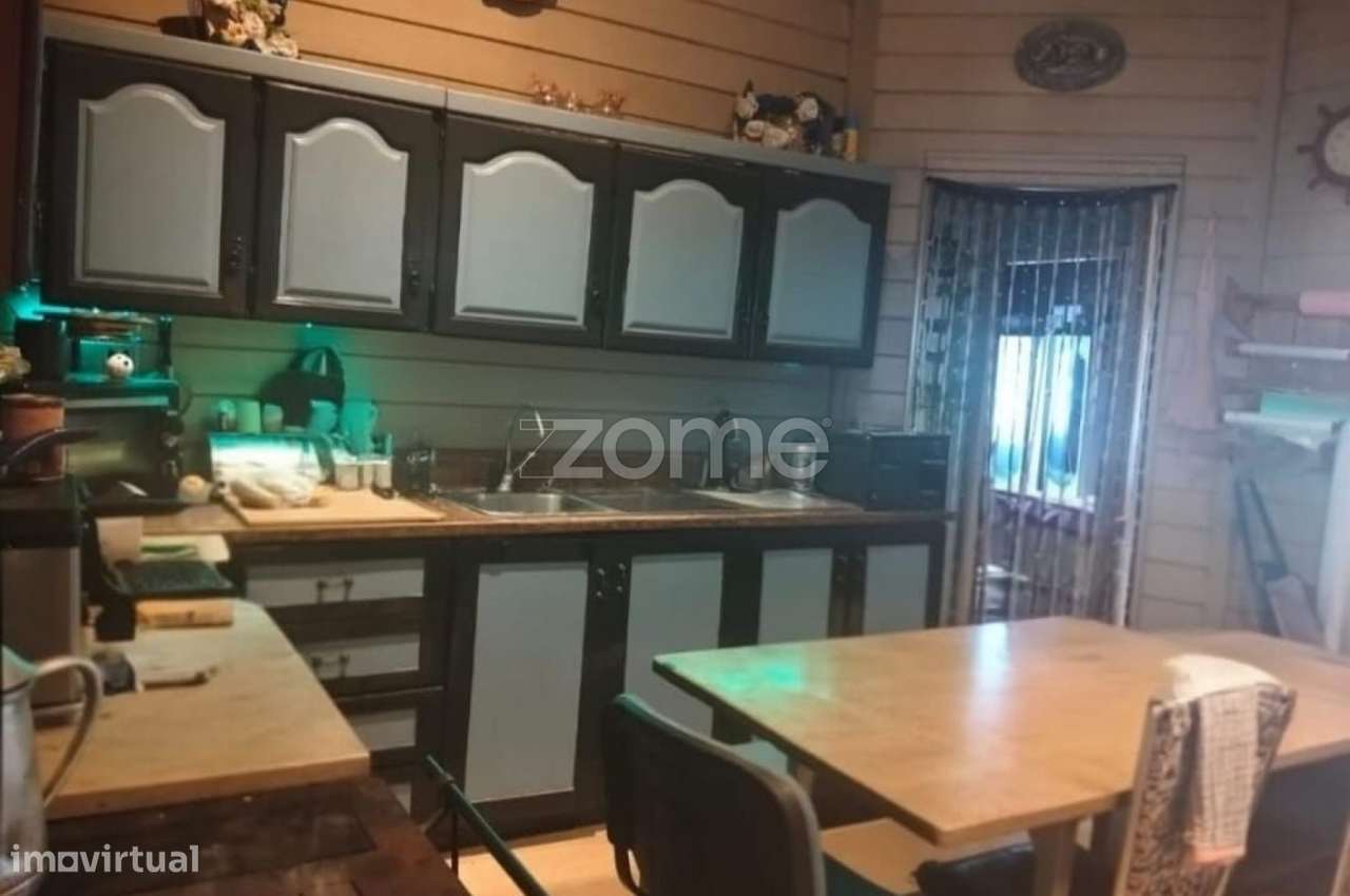 Lote de terreno com moradia-18