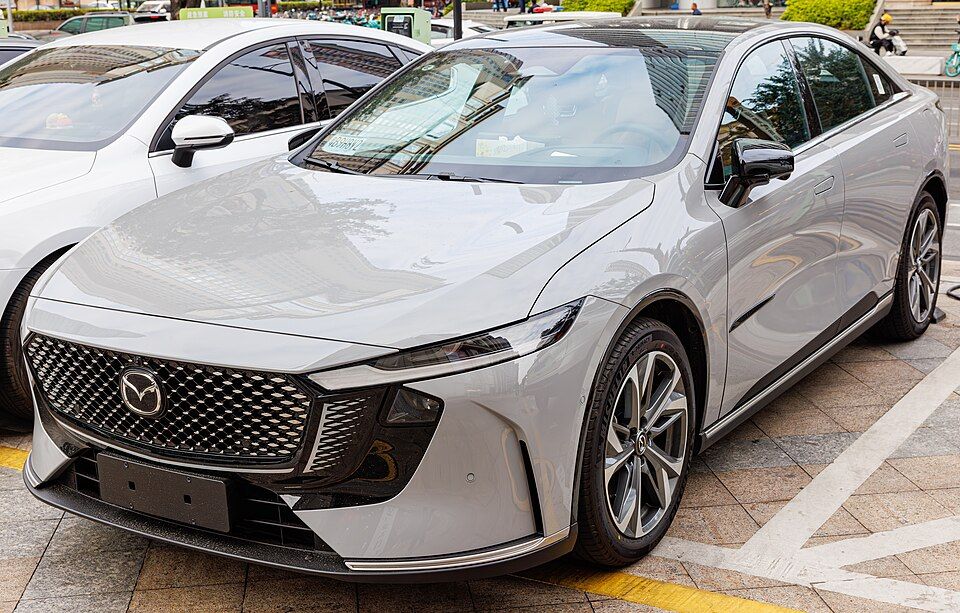 Mazda EZ-6 2025