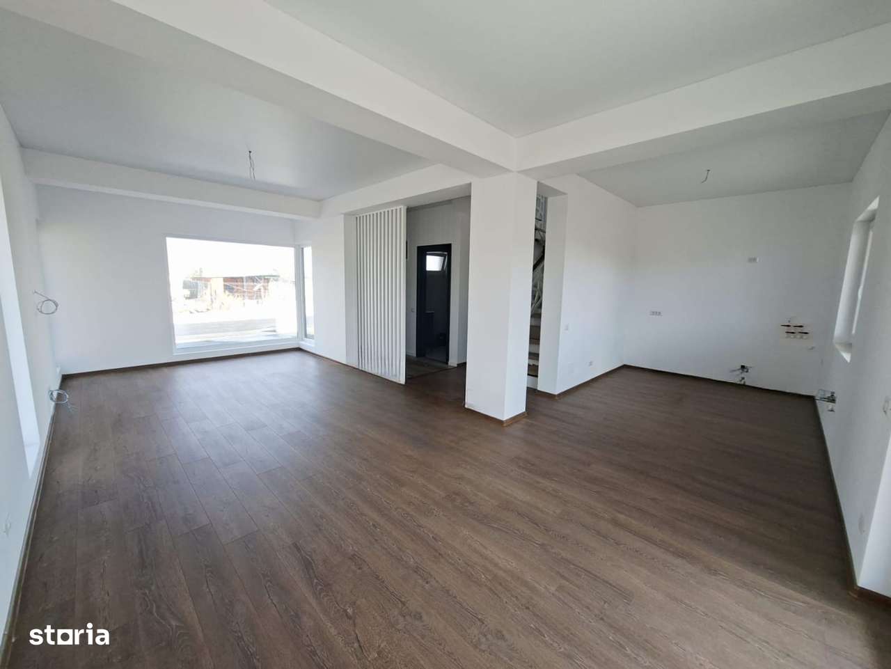 Casa P+1 Etaj /4 camere /50 m Bd.1 MAI/Com.Berceni/Comision 0% - Imagine principală: 4/12