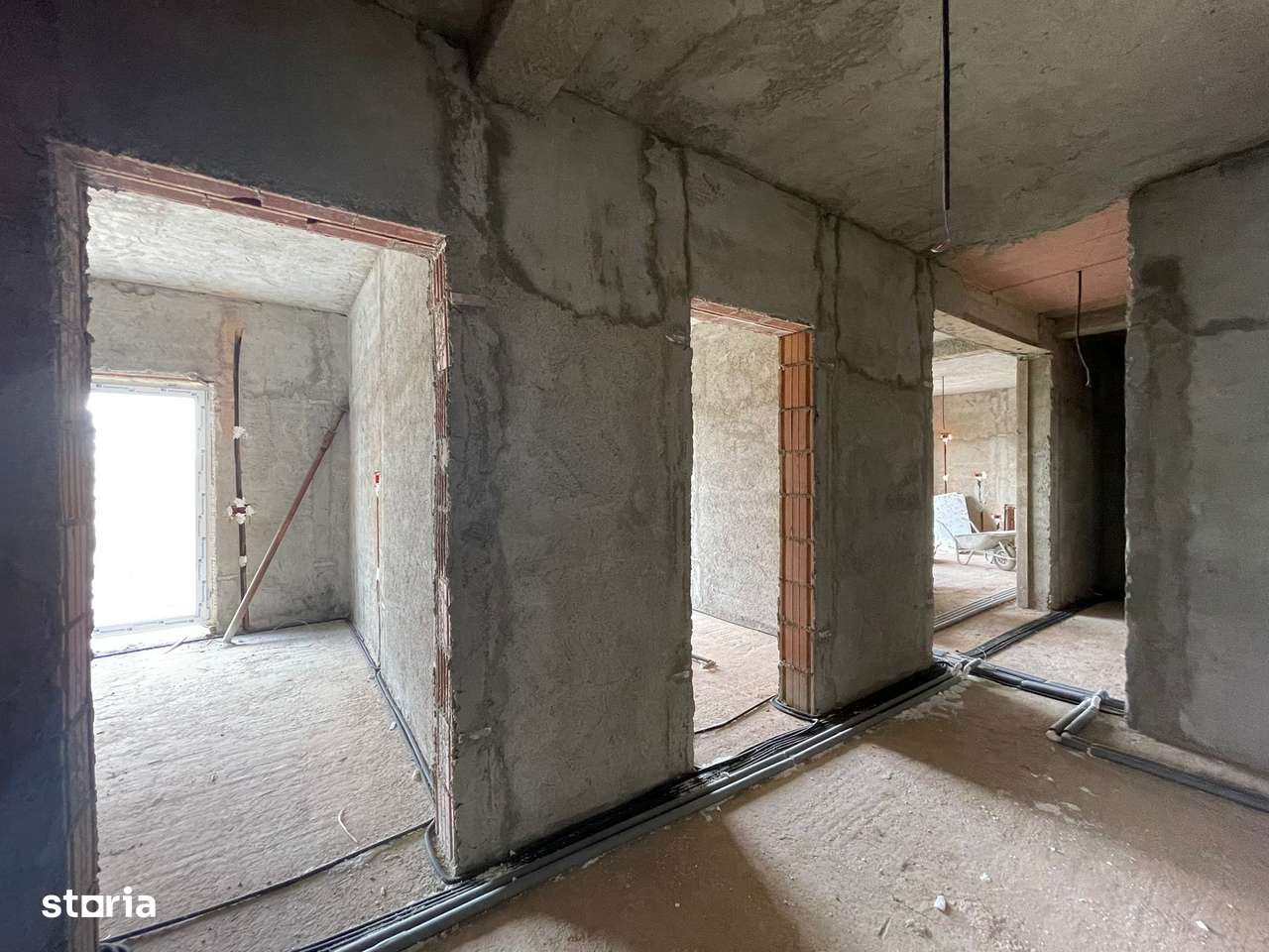 Apartament cu 3 camere - balcon 22mp  - Urseni - Imagine principală: 4/11