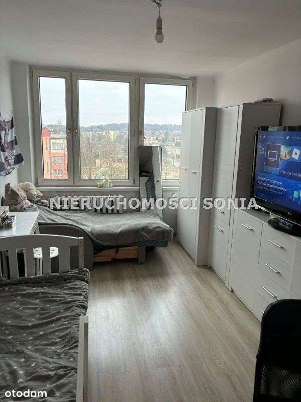 Mieszkanie 3 pokoje Co balkon ul.1000 lecia-5