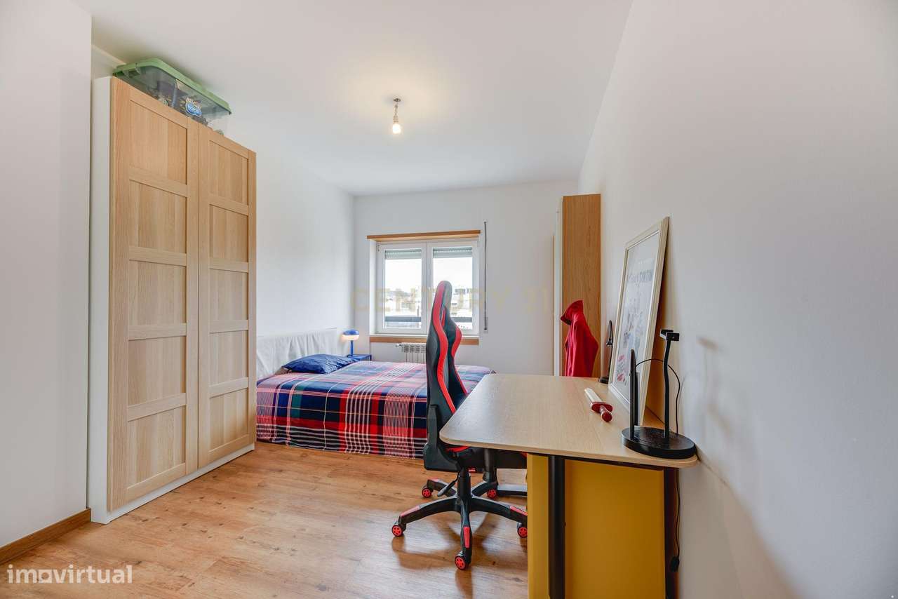 T3 Expo - Remodelado, 2 lugares de estacionamento e arrecadação-25