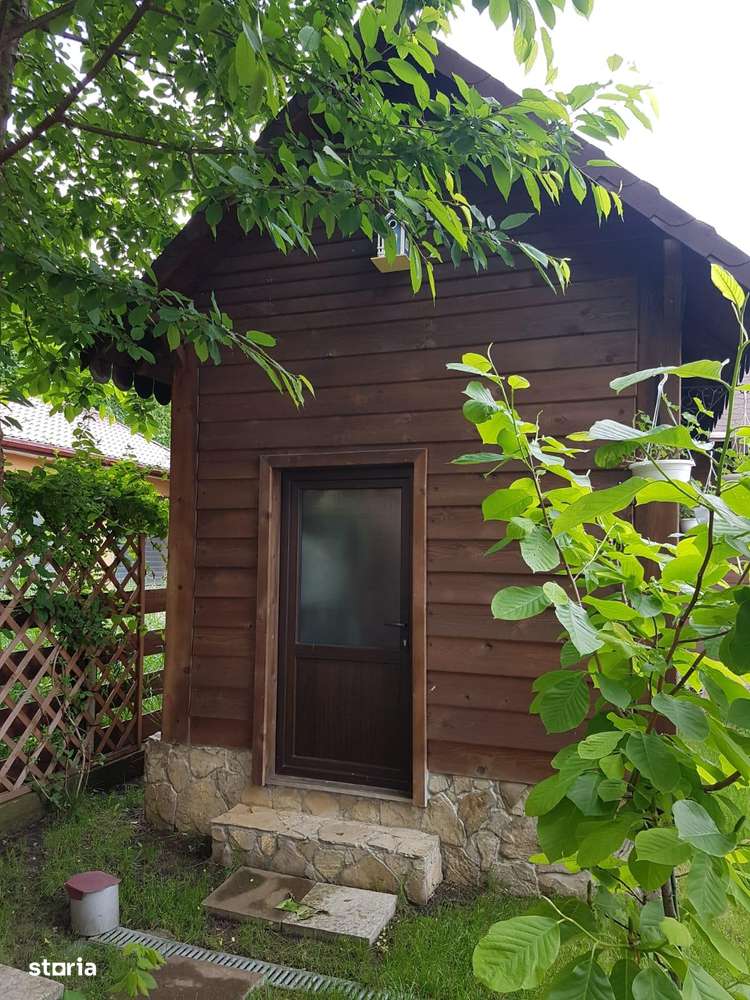 Casa cu etaj la str.Calea Nationala - Imagine principală: 3/13