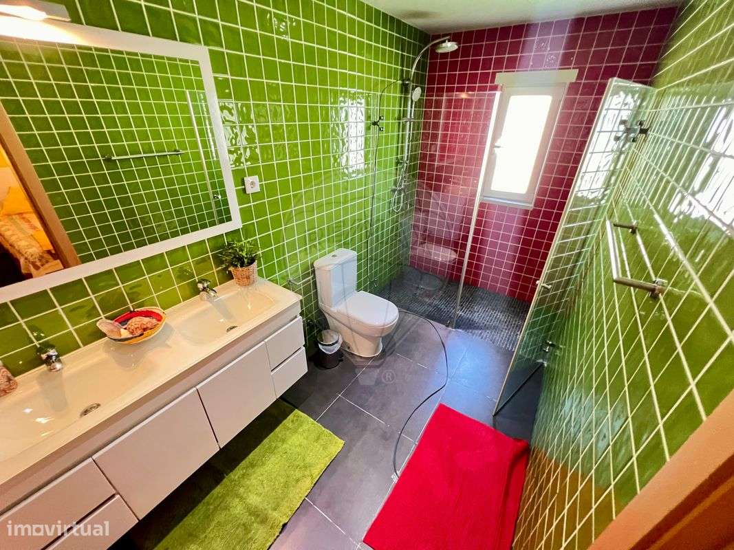 Moradia T4 para venda-17