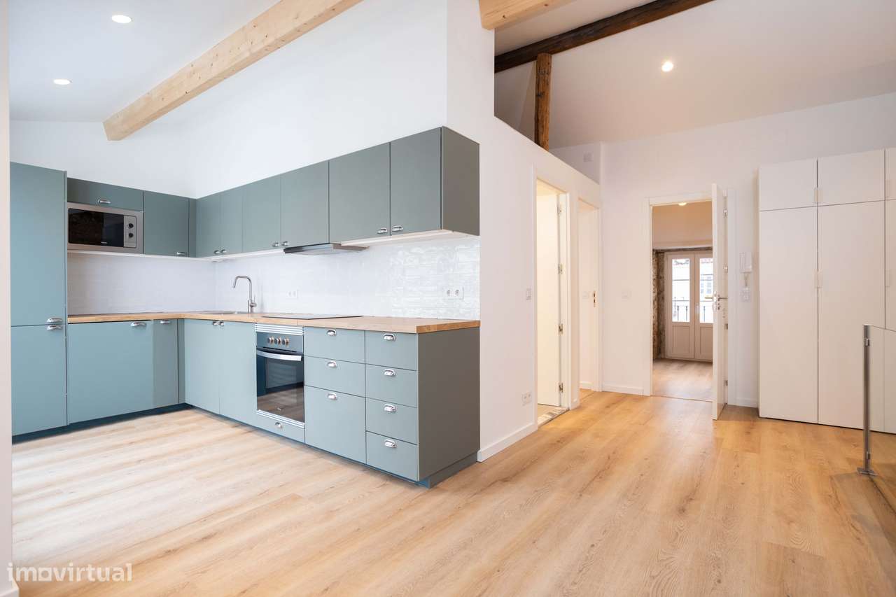 Arrendamento de T2, Totalmente Remodelado, no Bairro Alto - Grande imagem: 5/38