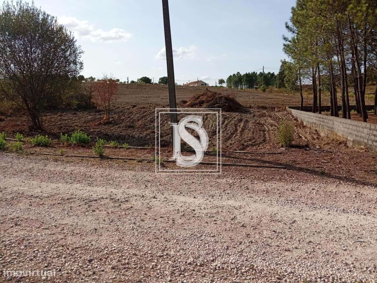 Terreno em UDF de Serra e Junceira - Grande imagem: 4/15