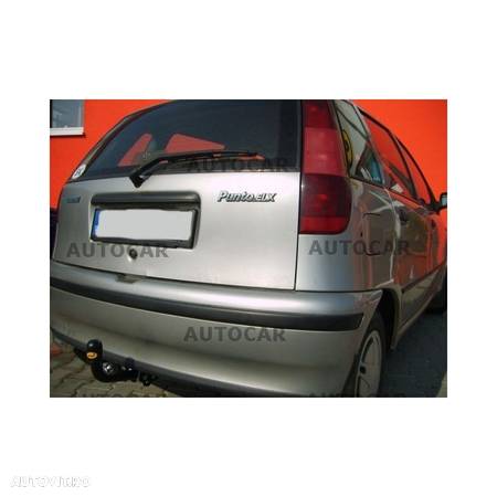 Carlig de remorcare pentru FIAT PUNTO - 3/5usi. (176) - sistem semidemontabil -cu suruburi - tip 3xxx - din 1994 pana 1999/08 - 8