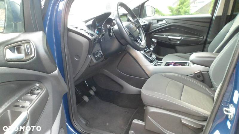 Ford Kuga 2.0 TDCi 4x4 Cool & Connect - 13