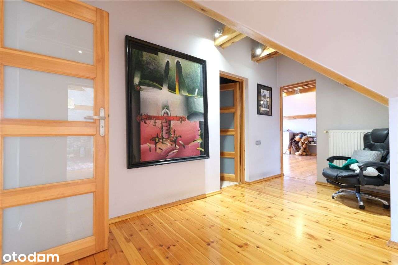 Komfortowy dom jednorodzinny-duża prywatna działka-17