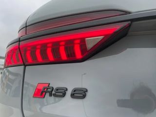 Audi RS6 TFSI mHEV Quattro Tiptronic
