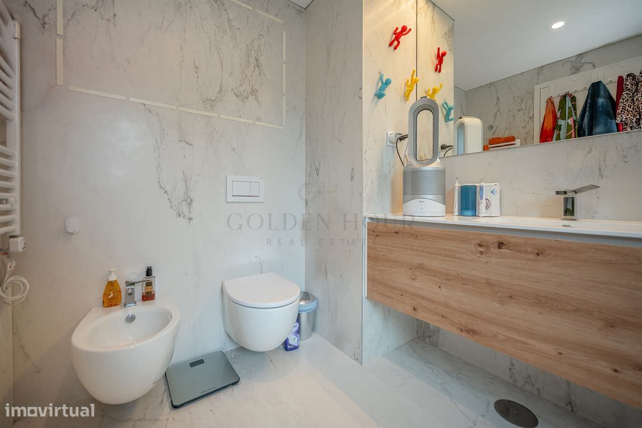 Apartamento T3 de Luxo na Quinta Marques Gomes | Golden Hour Real Esta-27