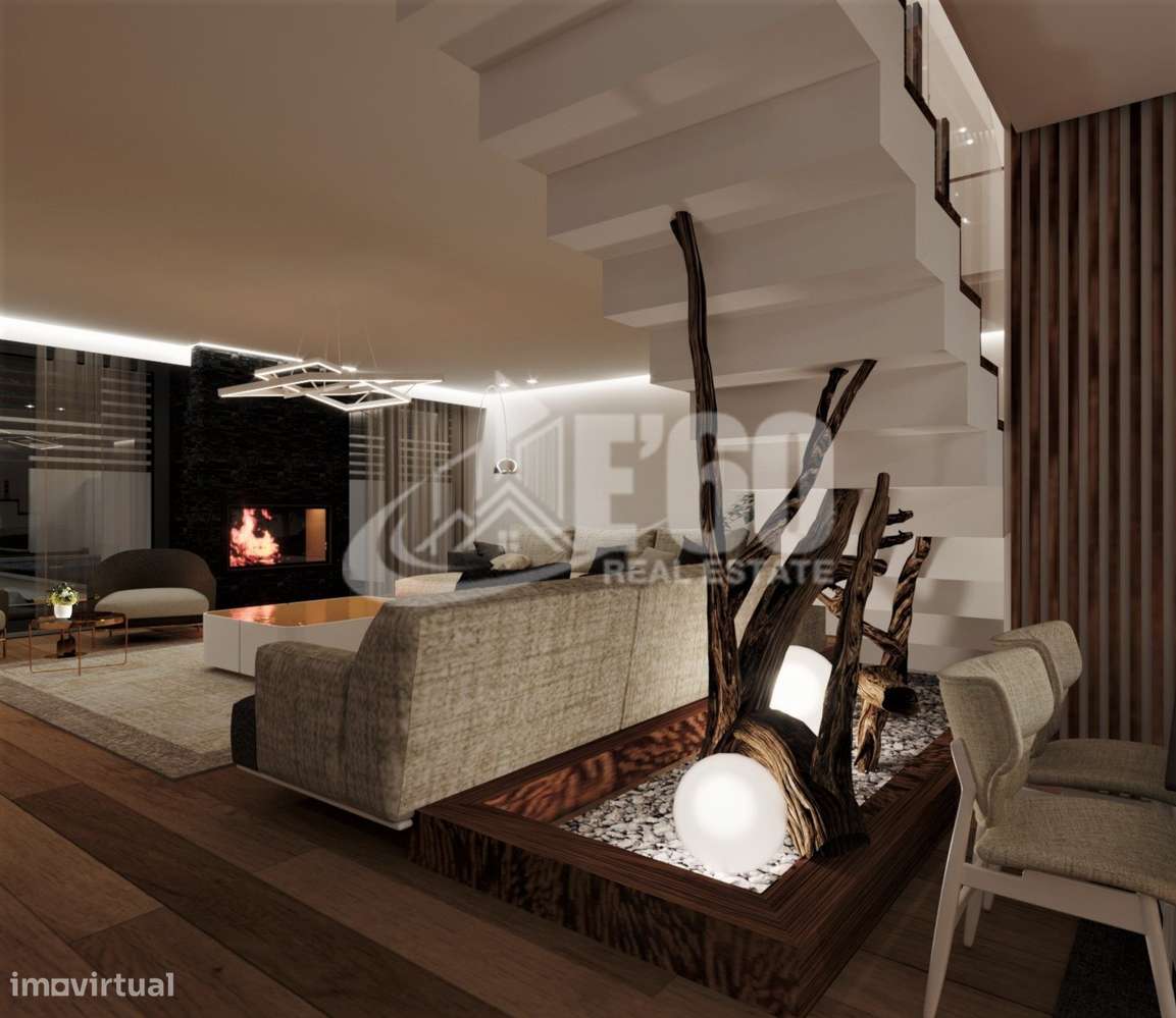 MORADIA T3 C/ PISCINA EM SÃO FELIX DA MARINHA-23