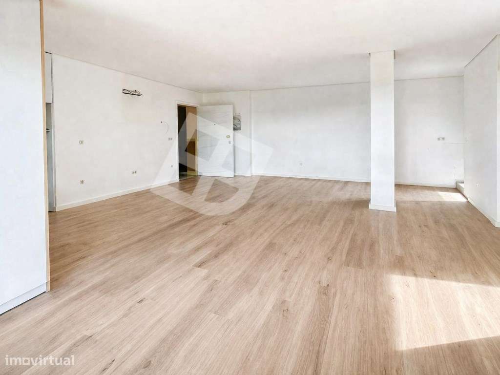 Apartamento T3+1 Duplex - Aveiro Centro - Grande imagem: 2/26