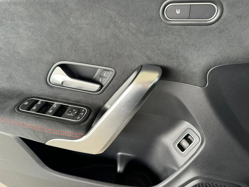 Mercedes-benz Cla Salon Polska FV23%