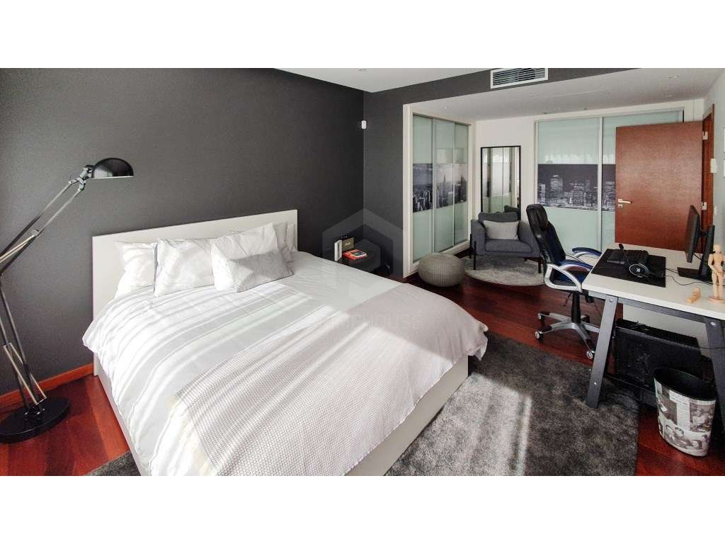 Moradia T5 Contemporânea na Arrábida - Elegância, Conforto e Exclus...-28