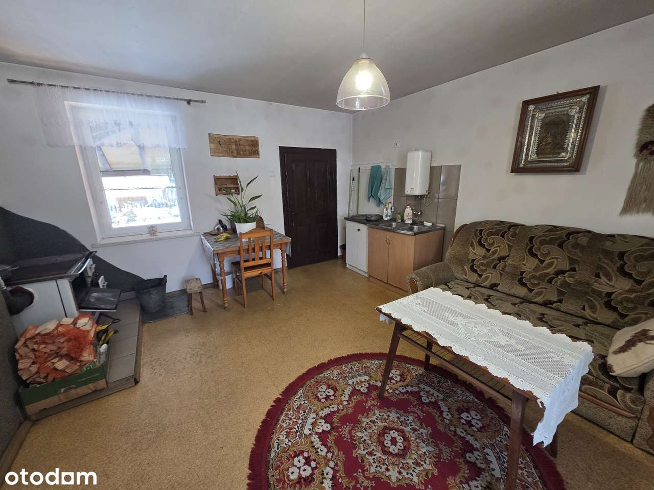 Dom do generalnego remontu o powierzchni 70 mkw Cięcina.-14