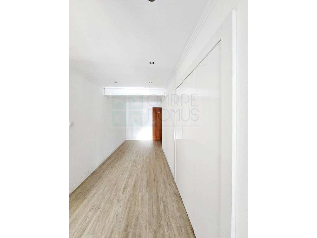 Espaçoso apartamento T3 na Ramada, Odivelas-39