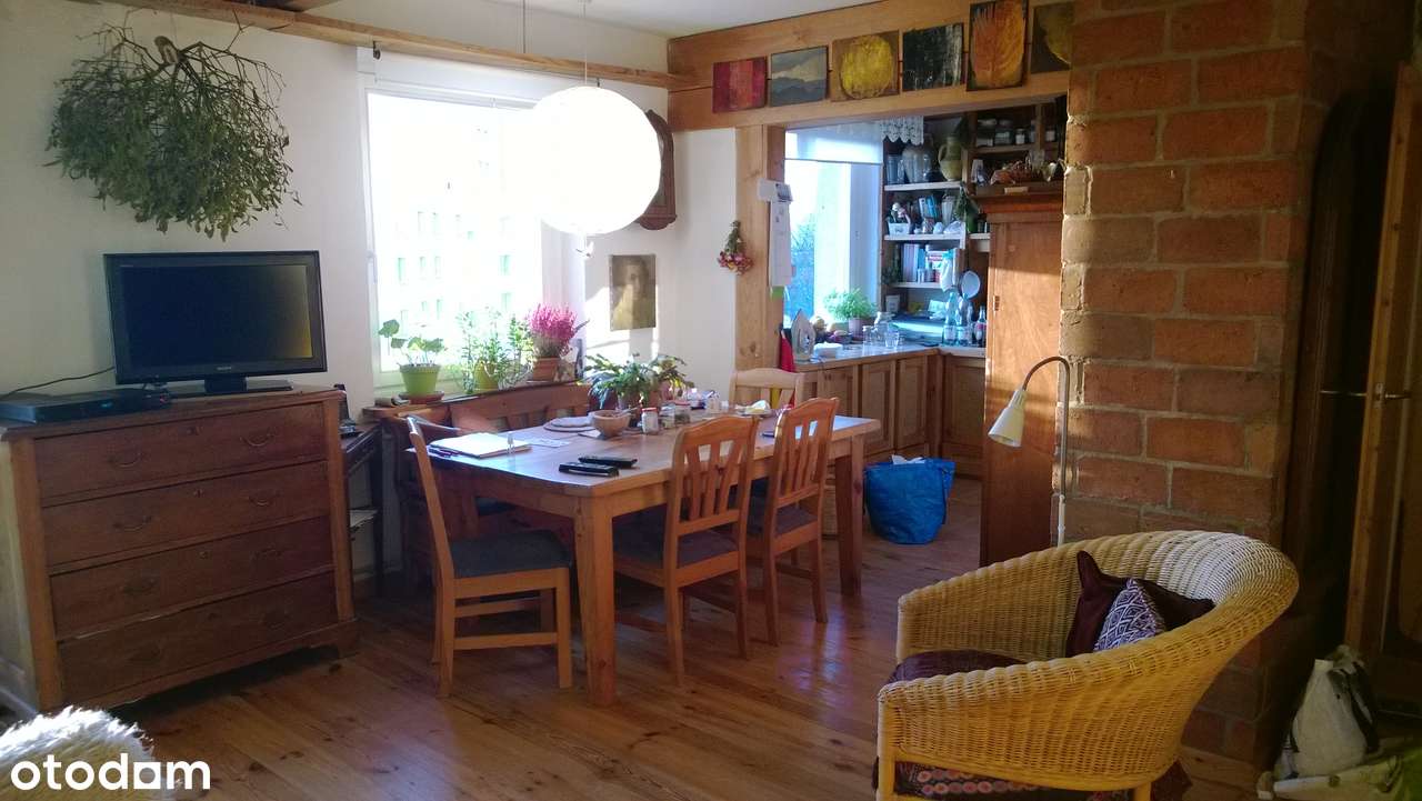 Klimatyczne, czteropokojowe mieszkanie przy ul. Szolc-Rogozińskiego 10 - Pełny obrazek: 2/13