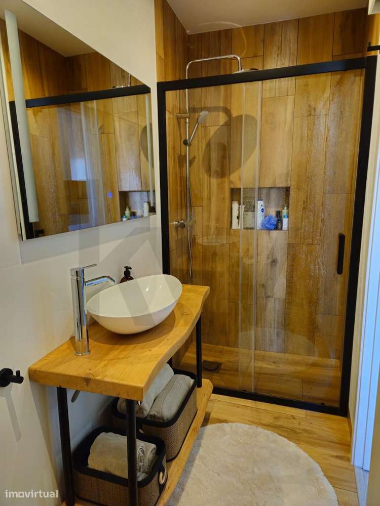 T1+1 totalmente renovado, moderno e pronto a habitar - Zona Ribeirinha - Grande imagem: 4/18