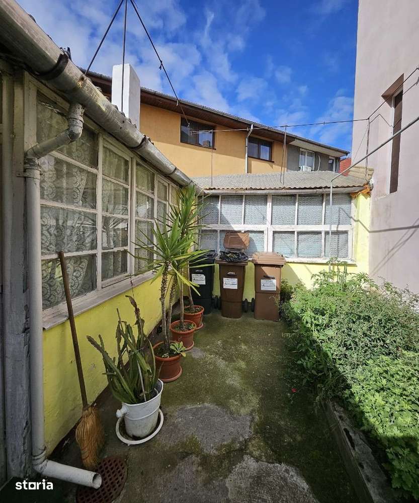 Apartament generos la casa ultracentral Oradea - Imagine principală: 4/19