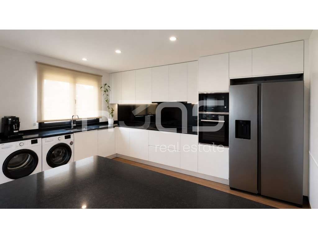 Apartamento T3 com Terraço Privativo de 140 m², Varandas Amplas e G...-8